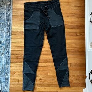 Free Peoplele Movement Leggings!